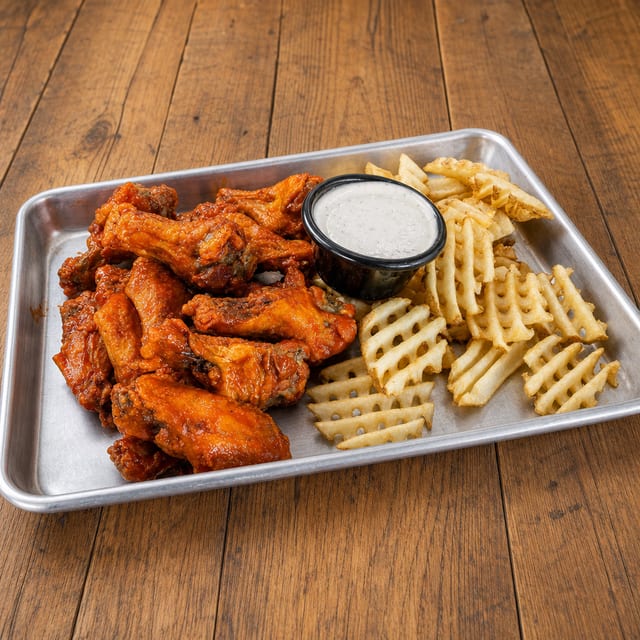 Traditional Wings (20 Pieces).