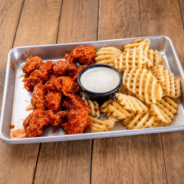 Boneless Wings (30 Pieces).