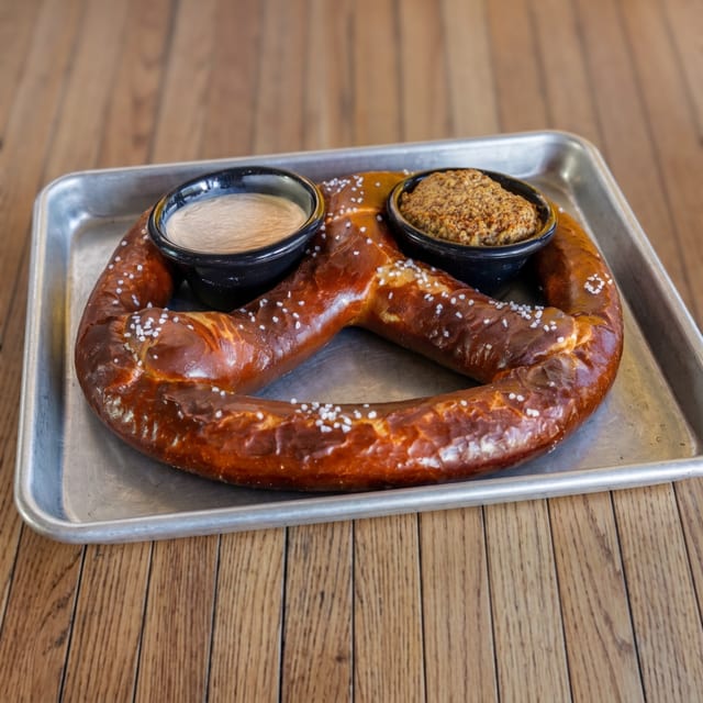 Jumbo Pretzel.