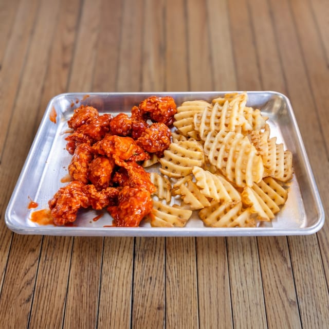 Boneless Wings (15 Pieces).